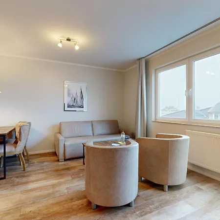 Strandnahe Mit Balkon, Residenz Bel Vital 42, * Binz