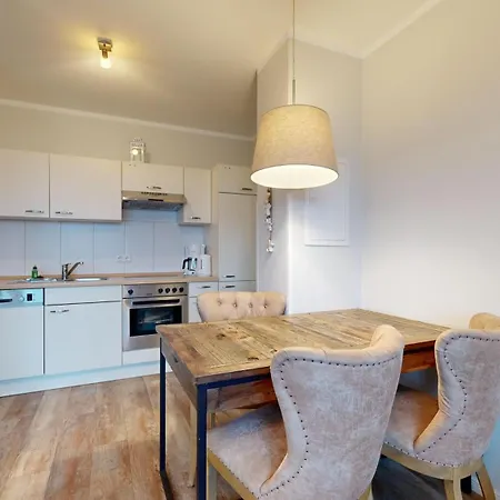 Strandnahe Mit Balkon, Residenz Bel Vital 42, * Binz